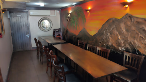 Photo of Khyber Chefs - Pak/Indian Halal Food Restaurant in Milton Keynes - 31 Stratford Rd, Wolverton, Milton Keynes MK12 5LW